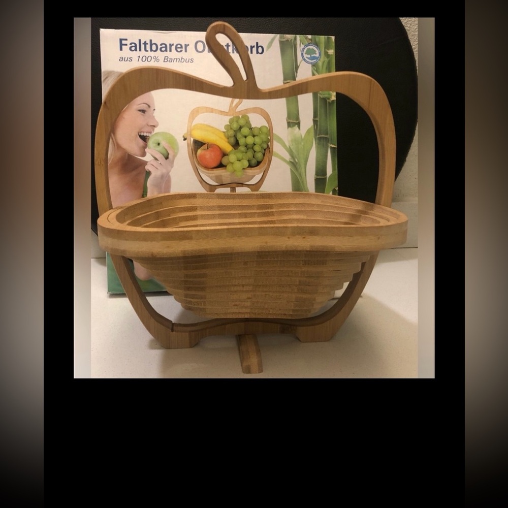 Collapsible 100% Bamboo Basket or Apple shaped Trivet from Germany 10”x11” NWOB